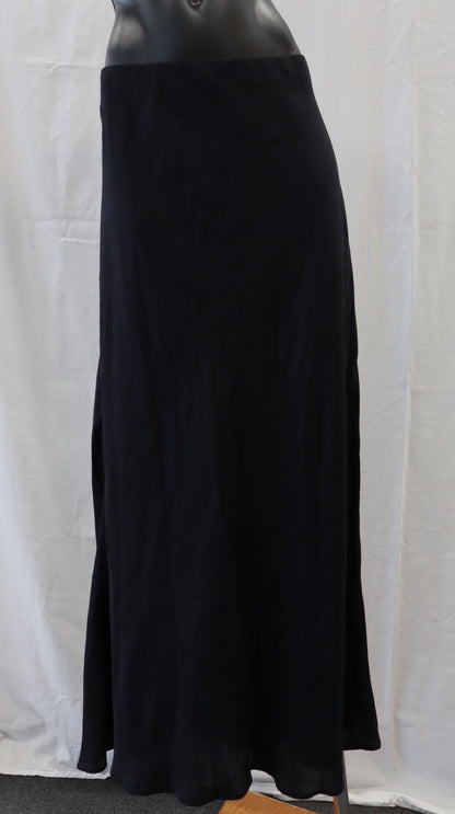 M A X Maxi Skirt 16