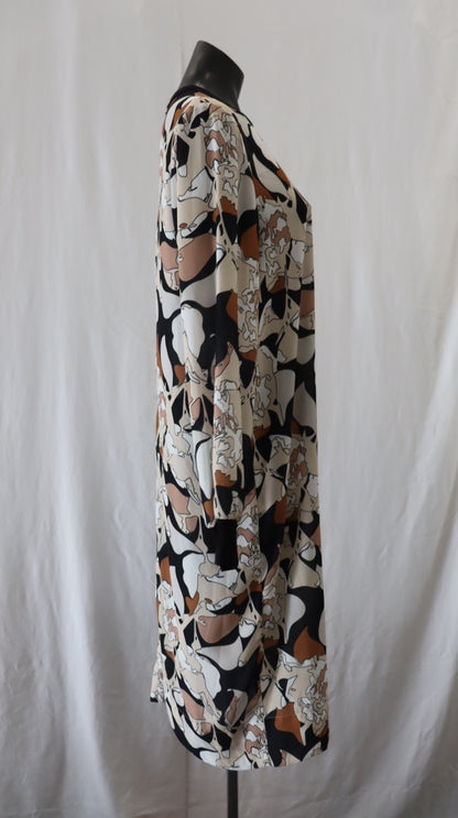 juliette hogan Midi Dress 12