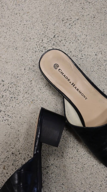 CHAOS & HARMONY Heels 41