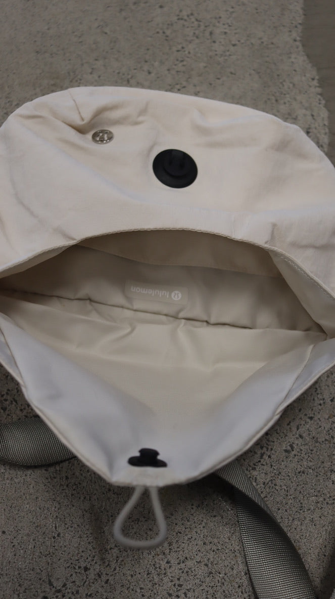 lululemon handbag N/A