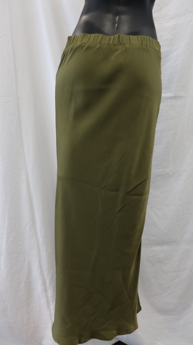 K I L T Maxi Skirt 10