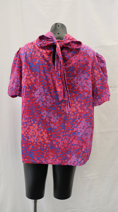 M A X Blouse 14