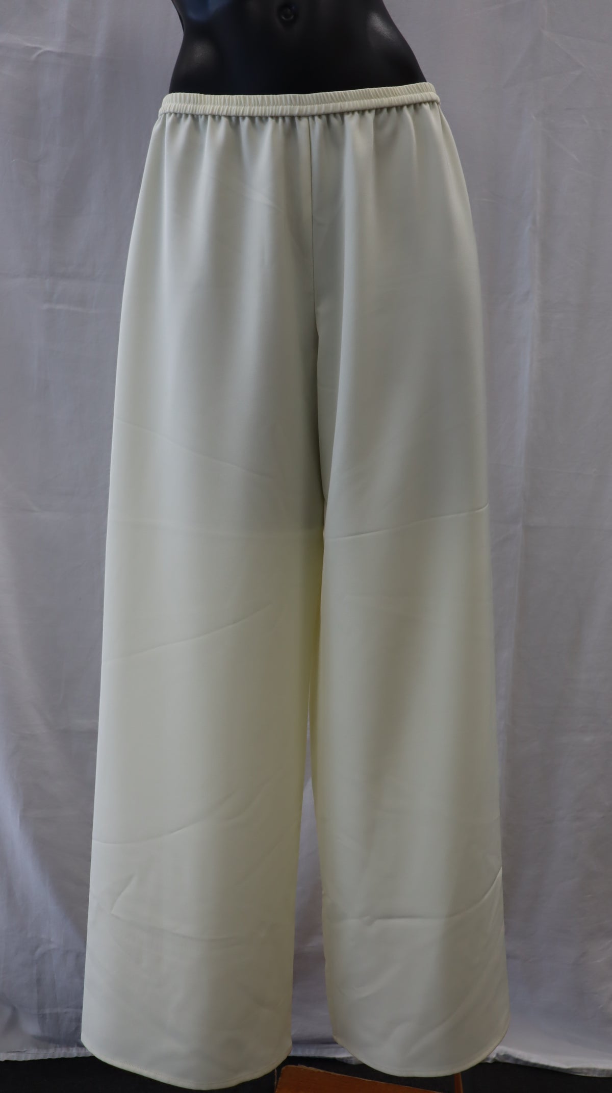 Harris Tapper Pants 10