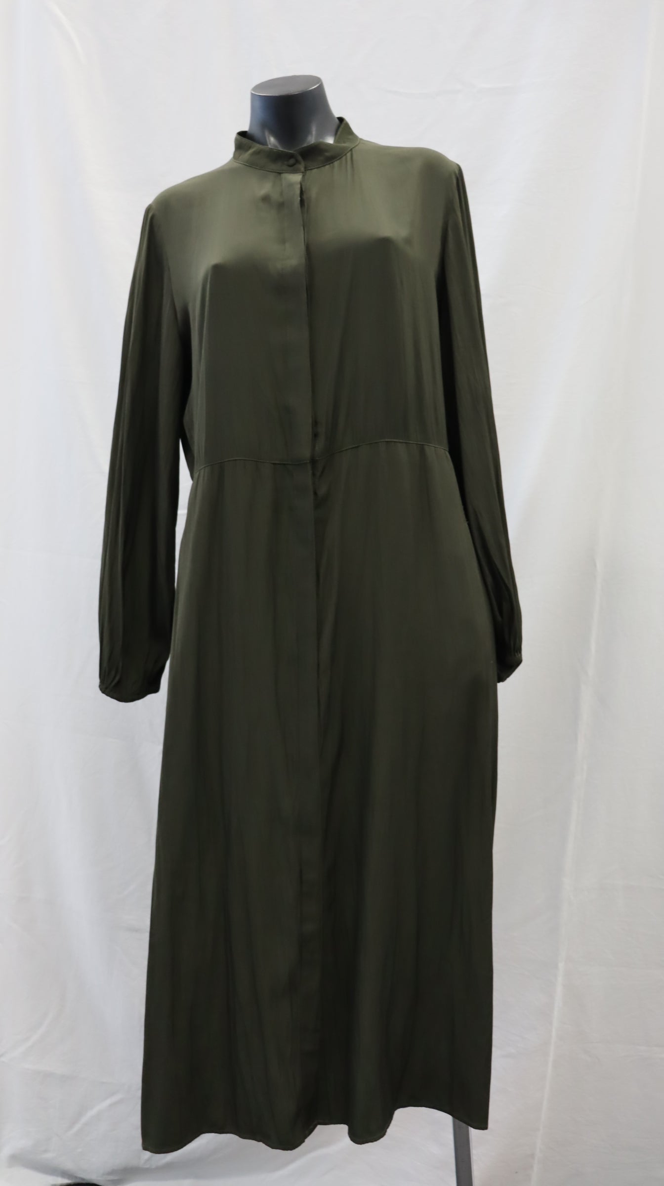 Sills Maxi Dress 10