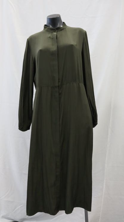 Sills Maxi Dress 10