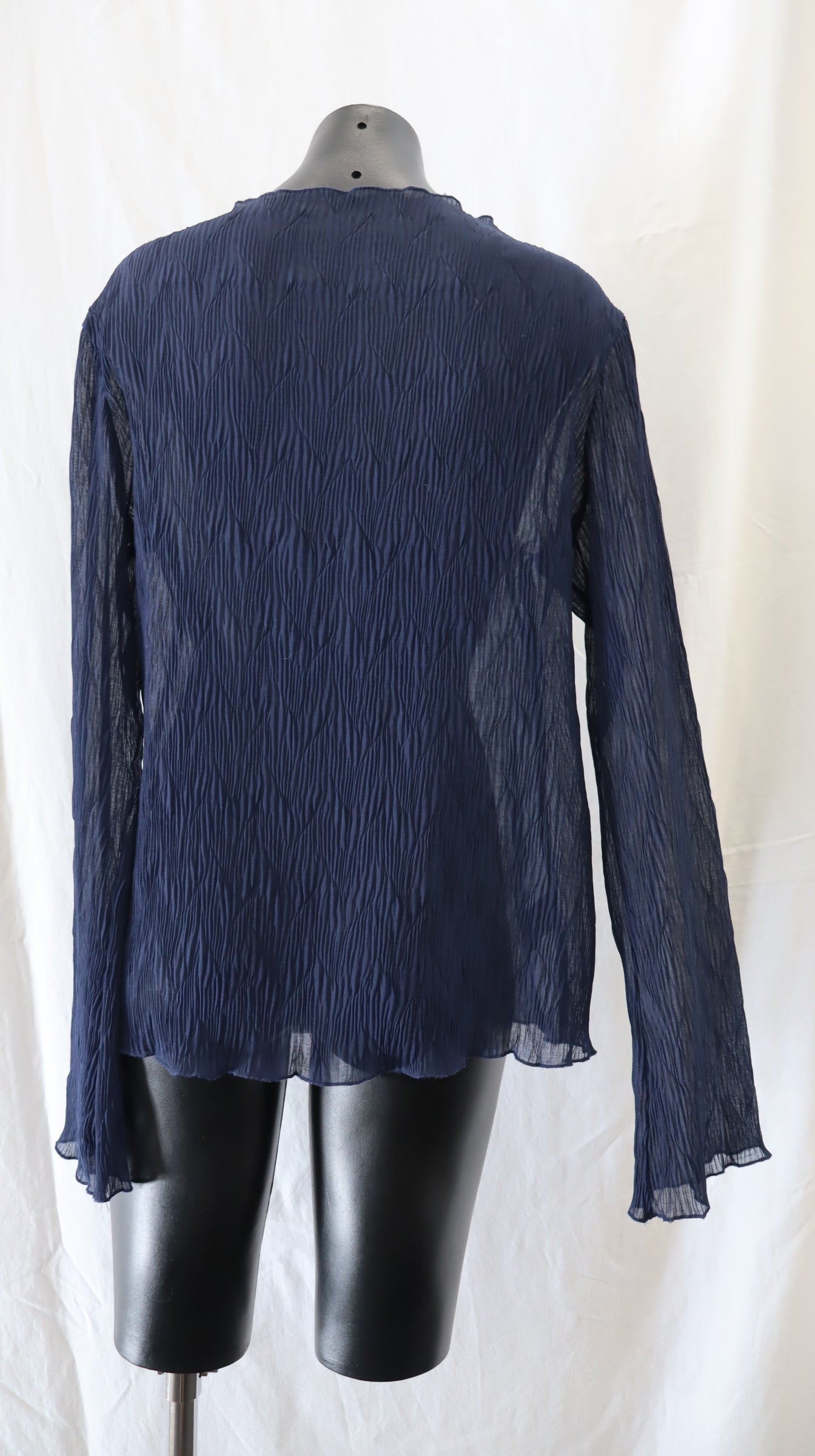 Caitlin Crisp Long Sleeve 14