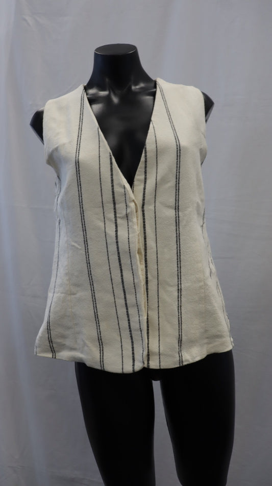 ASSEMBLY LABEL Vest 8