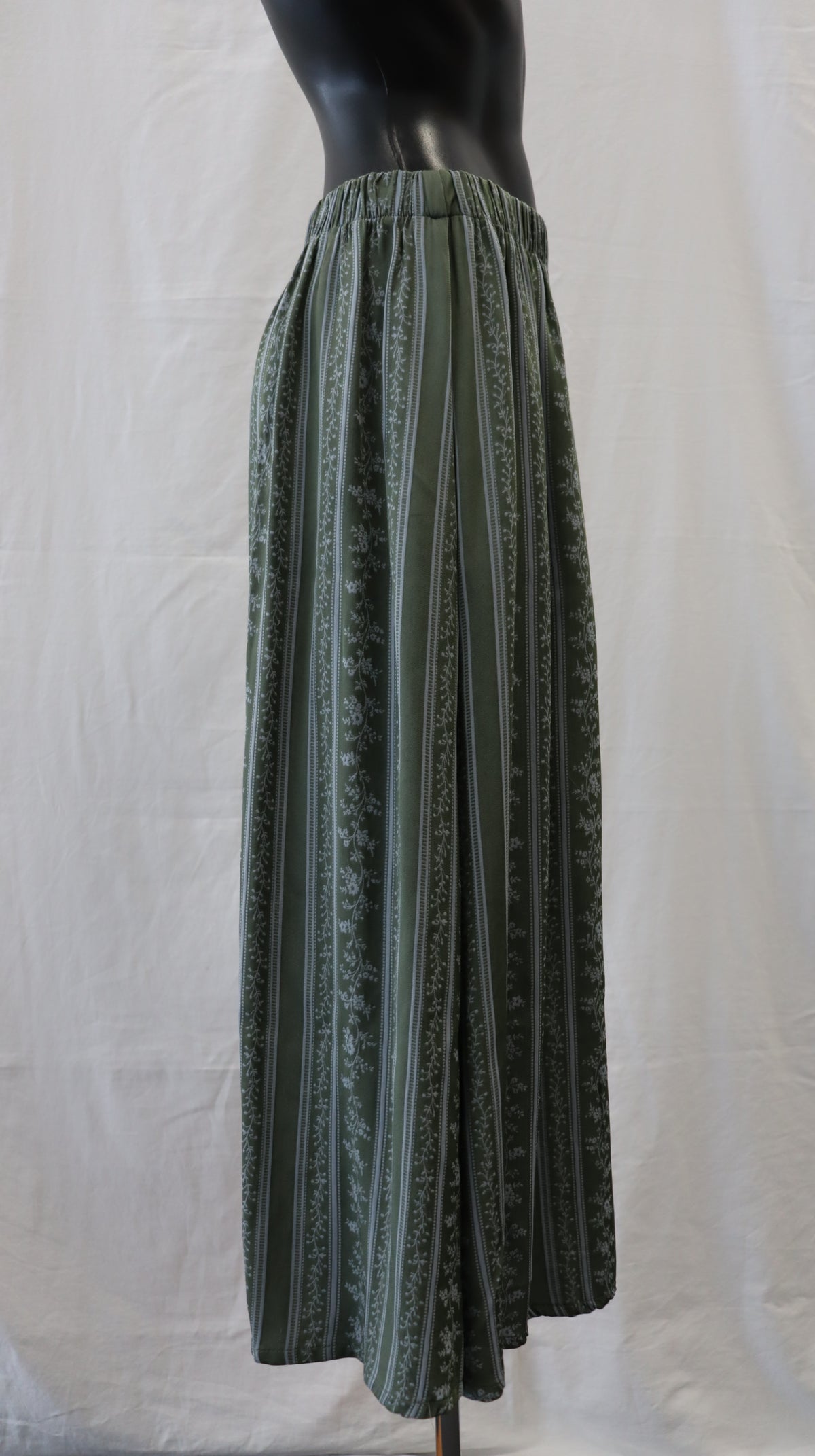WIDDESS Midi Skirt 12