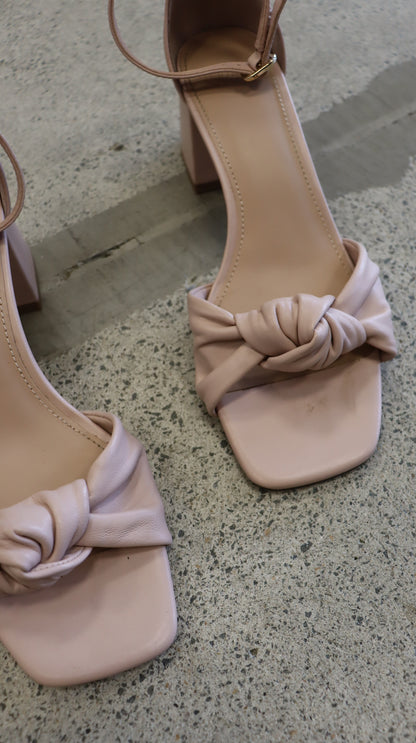 wittner Heels 38