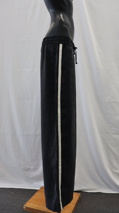 stories be told Pants 14