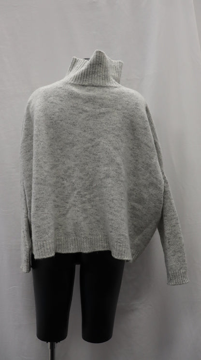moochi Knit M