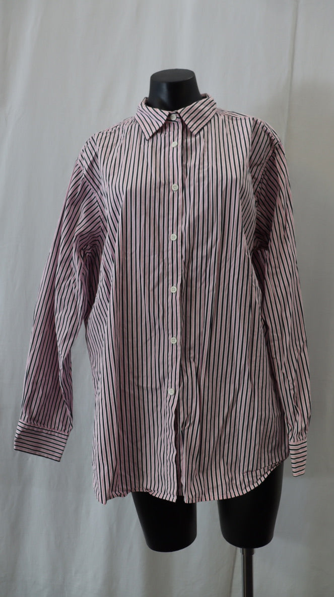 M A N E Project Button Up XL