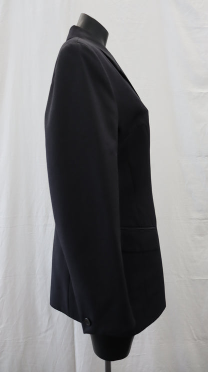 Thornton Hall Blazer 12