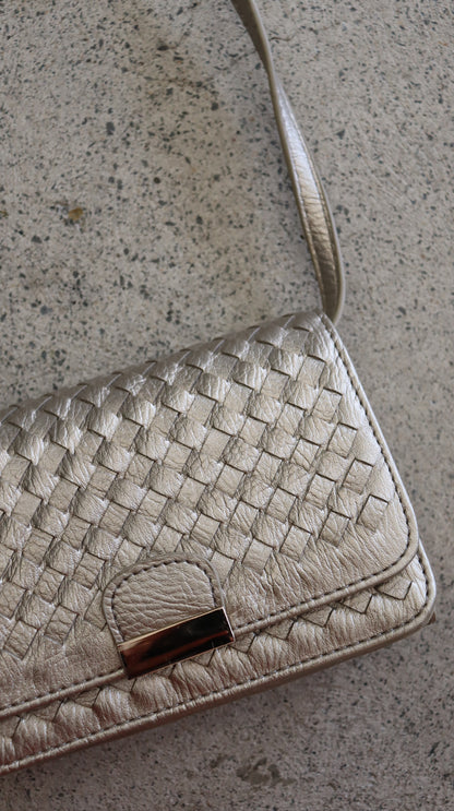 *NO TAG handbag N/A