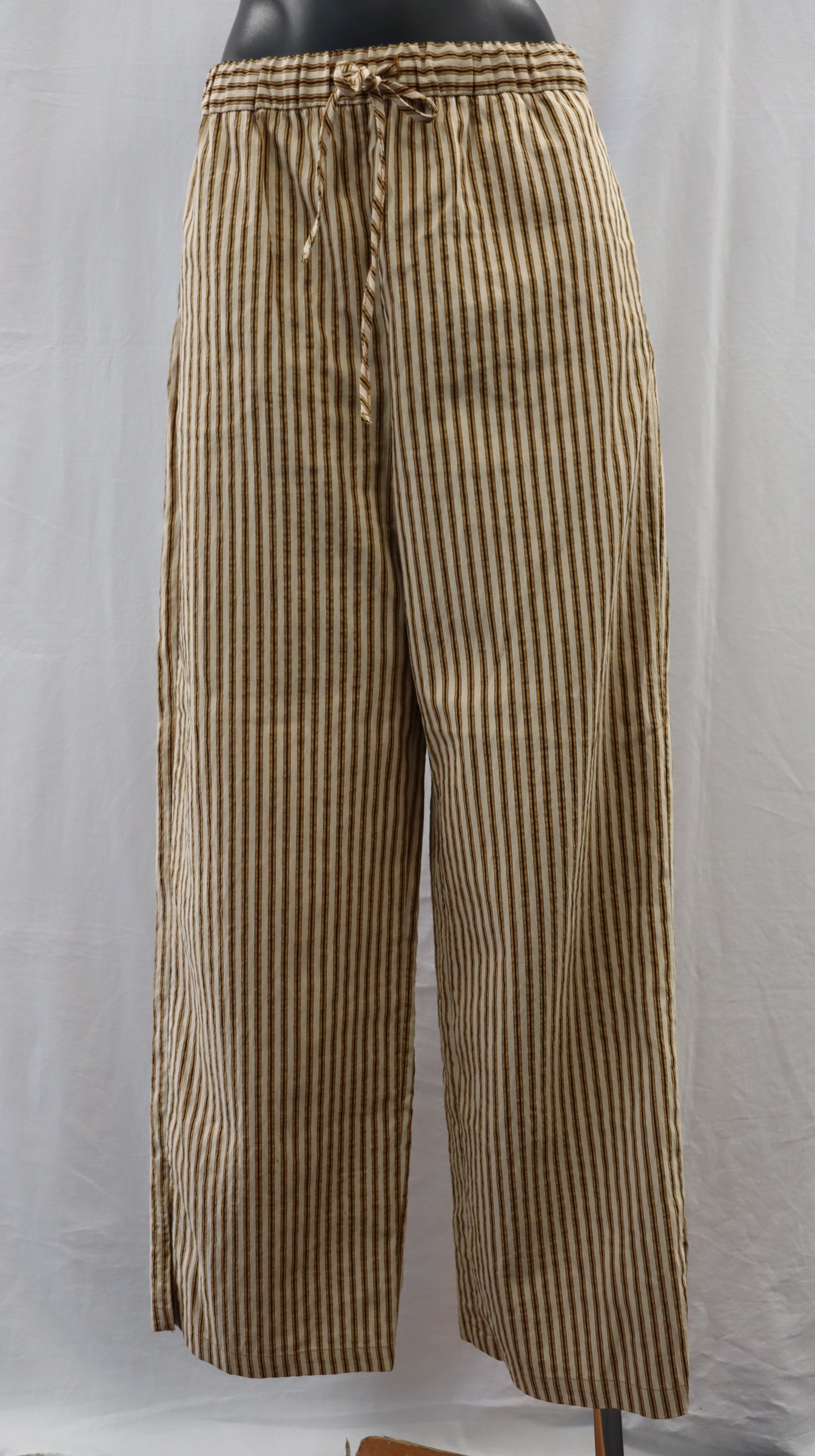 ZARA Pants S