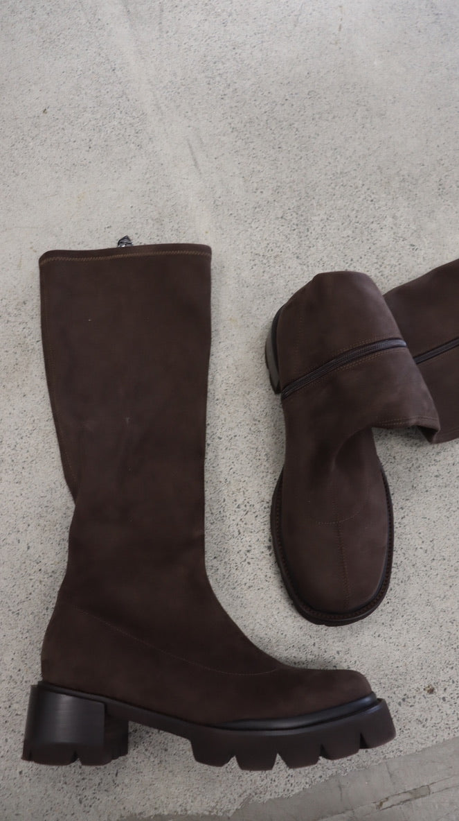 minx Boots 40