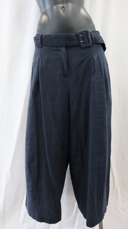 M A X Pants 14