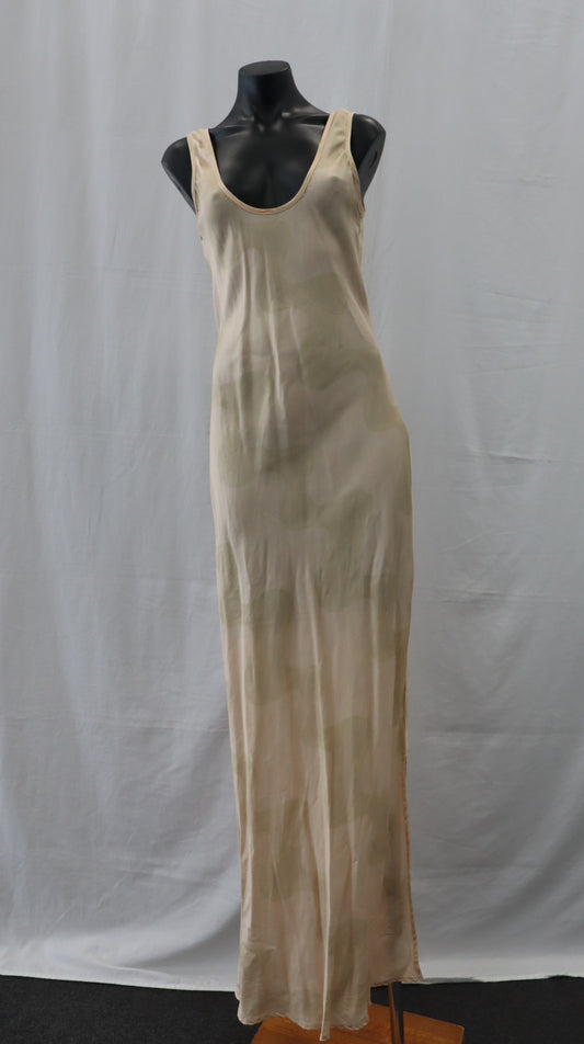 One Mile Maxi Dress L