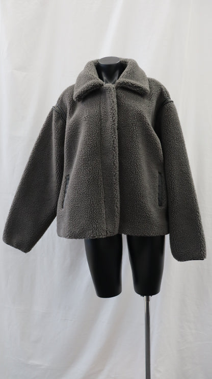 moochi Jacket L