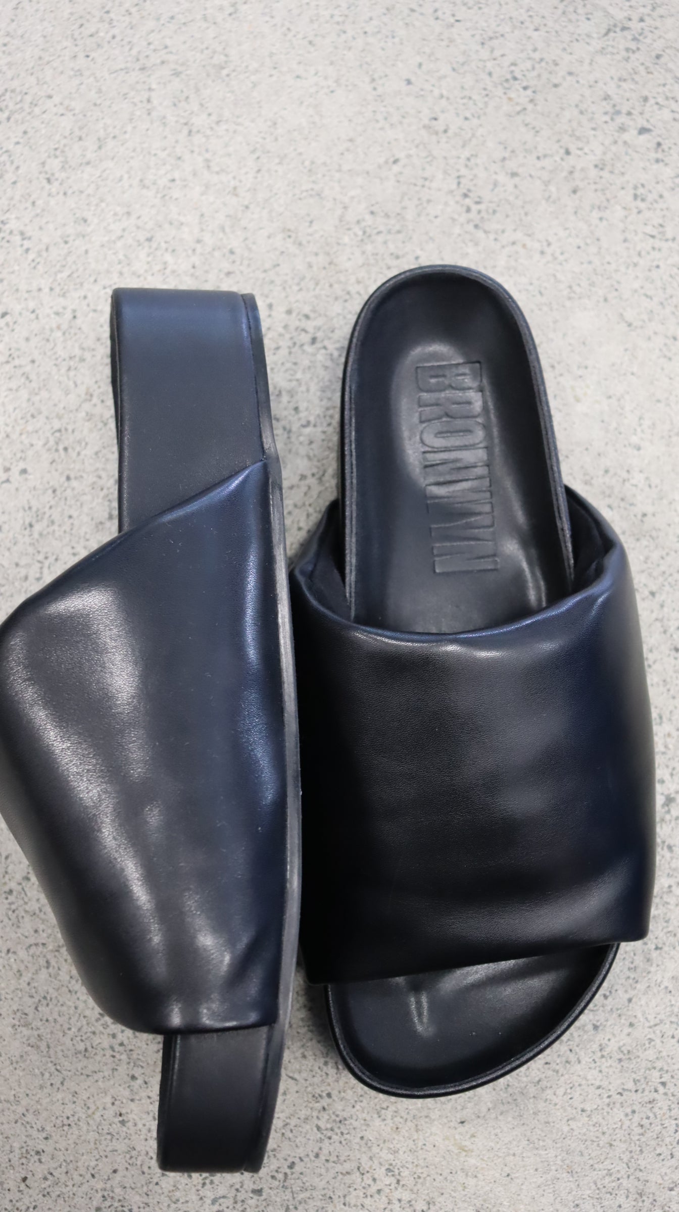 Bronwyn Sandals 41