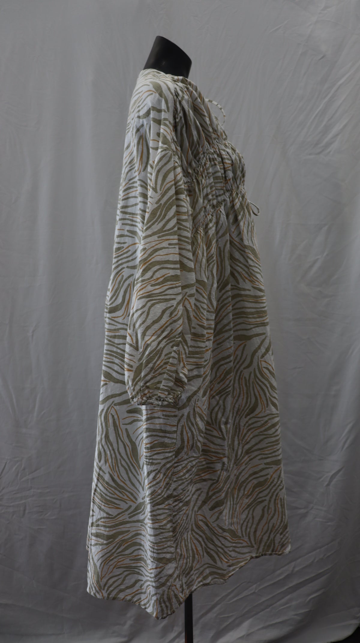 Lullaby Club Midi Dress S - M