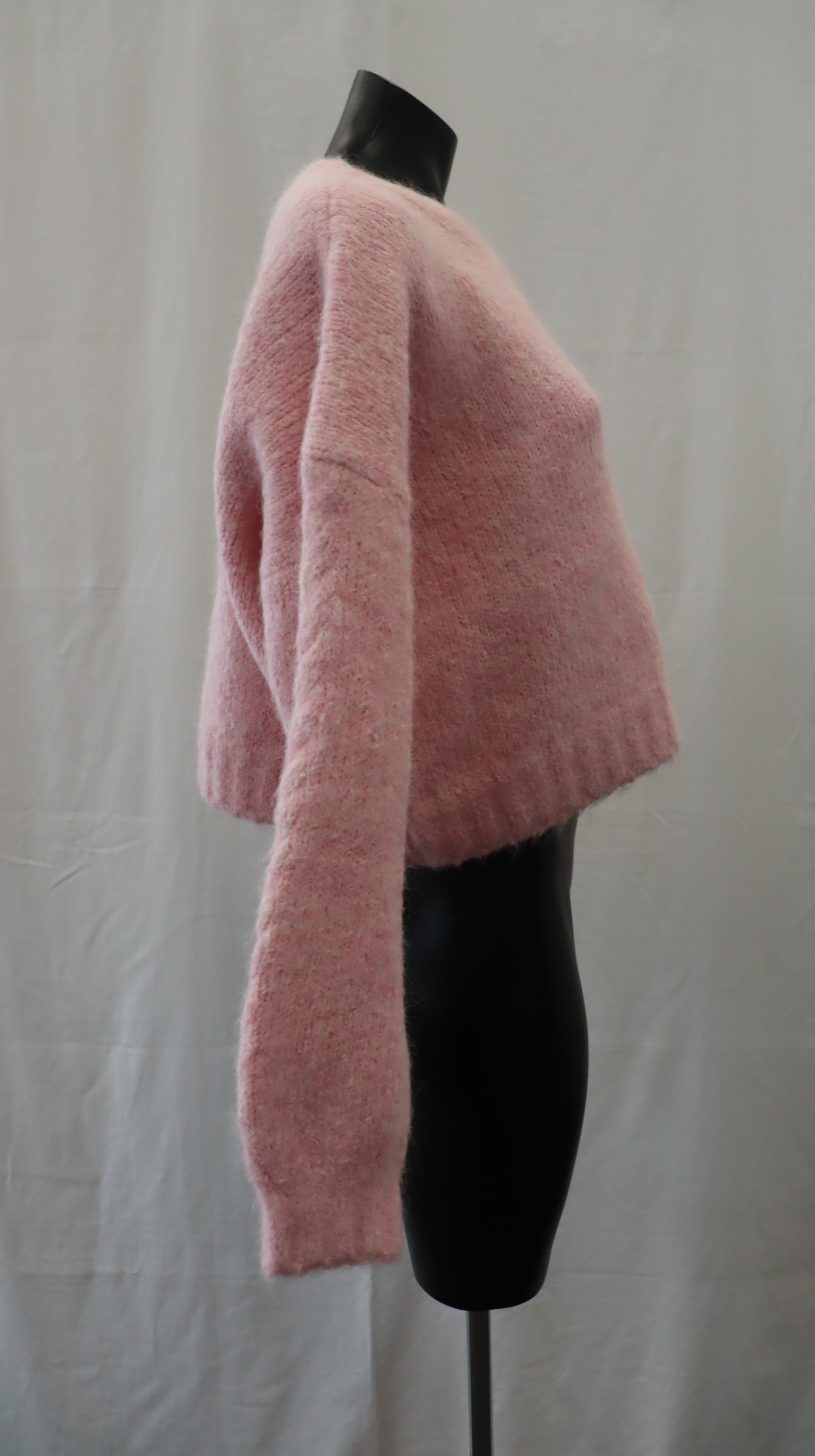 Roame Knit 10
