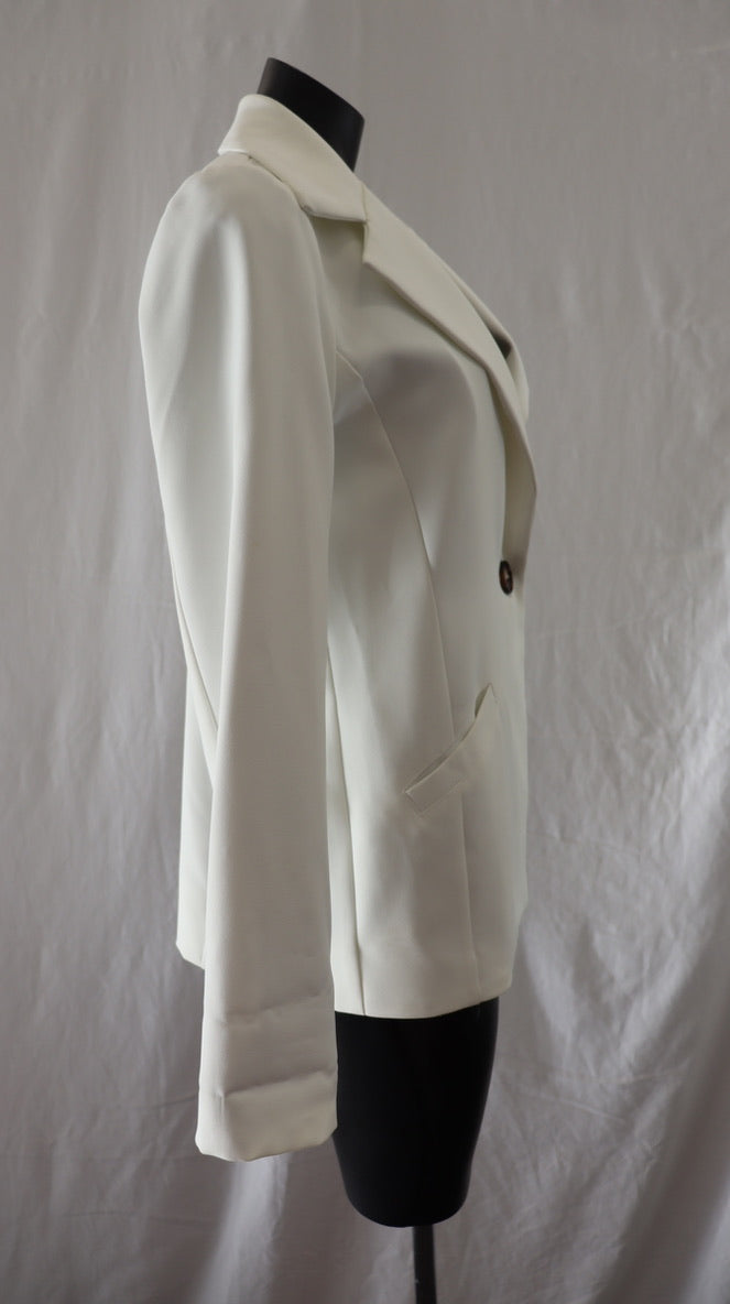 K I L T Blazer 8