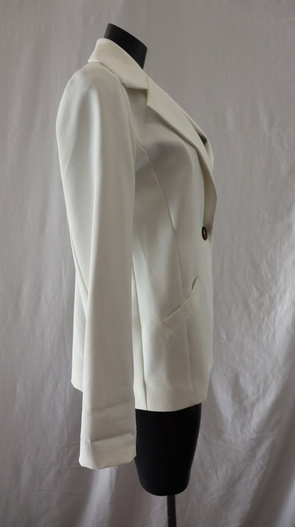 K I L T Blazer 8