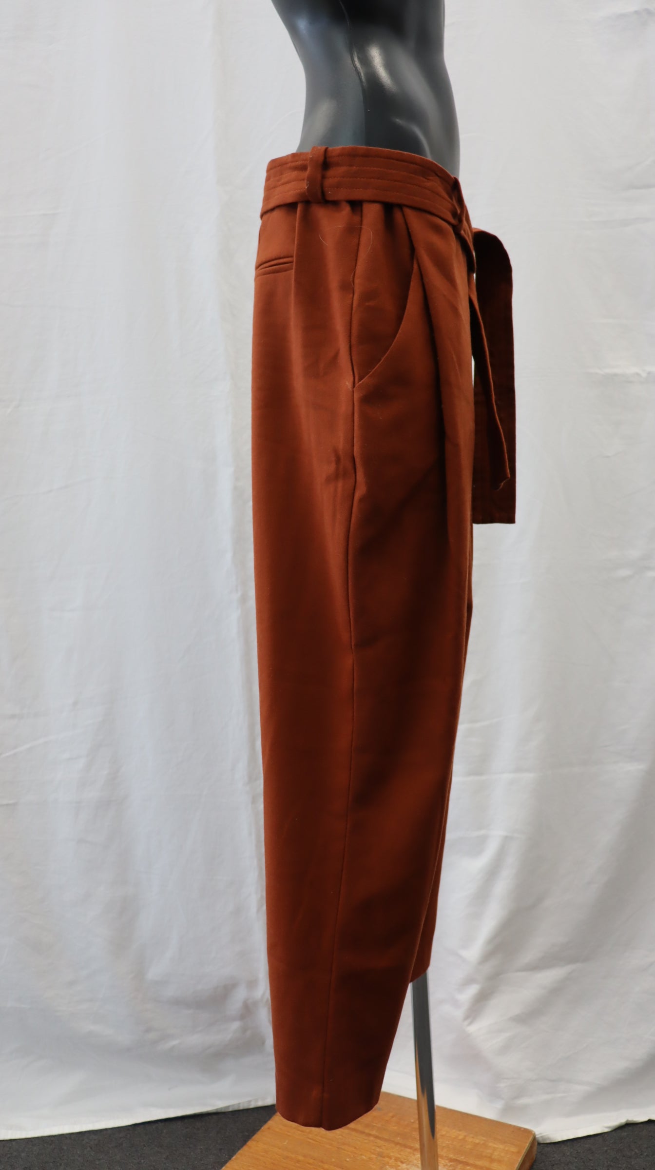 shjark Pants 12