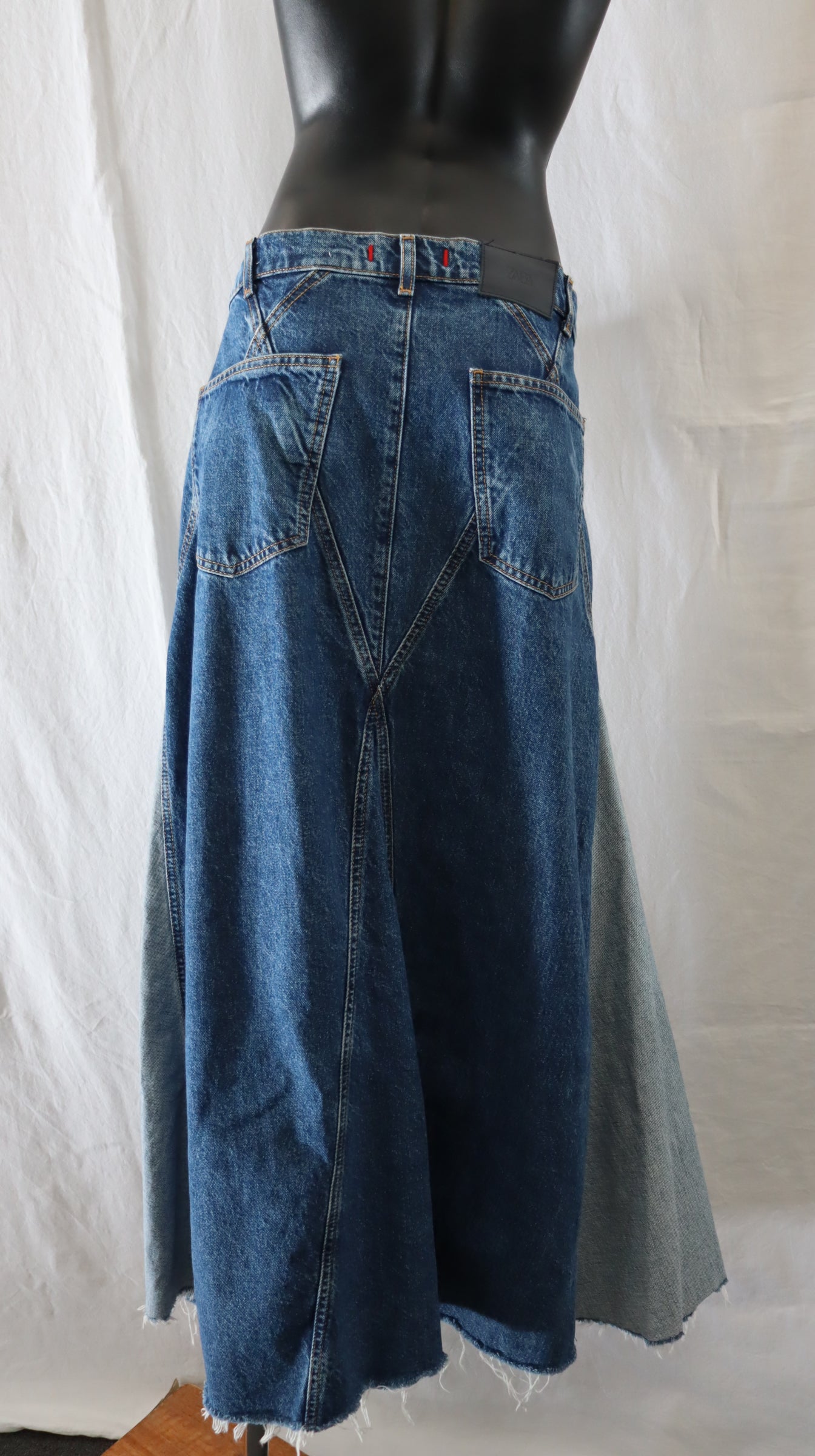ZARA Maxi Skirt L