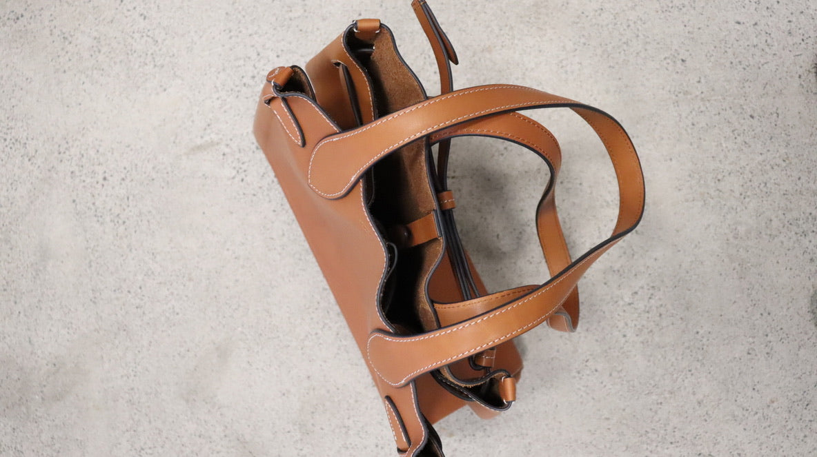 *NO TAG handbag N/A