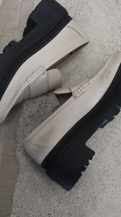 moochi Loafer 39