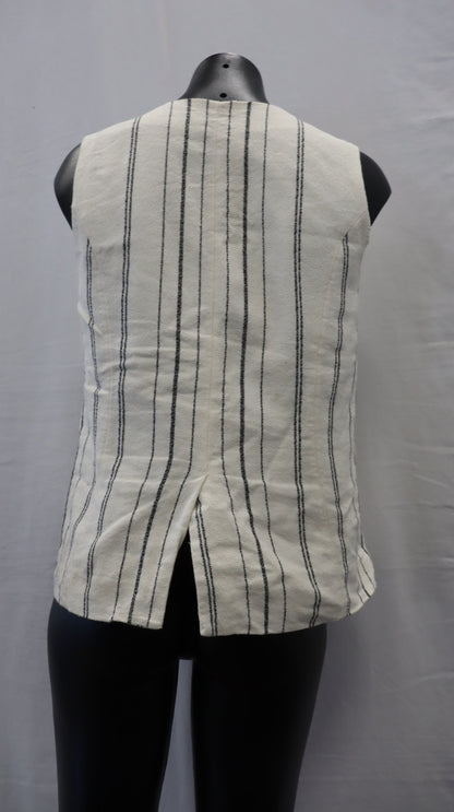 ASSEMBLY LABEL Vest 8