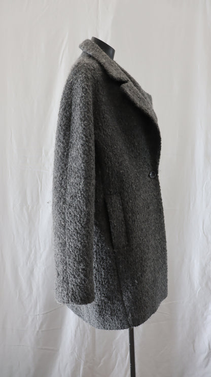 M A X Coat 10
