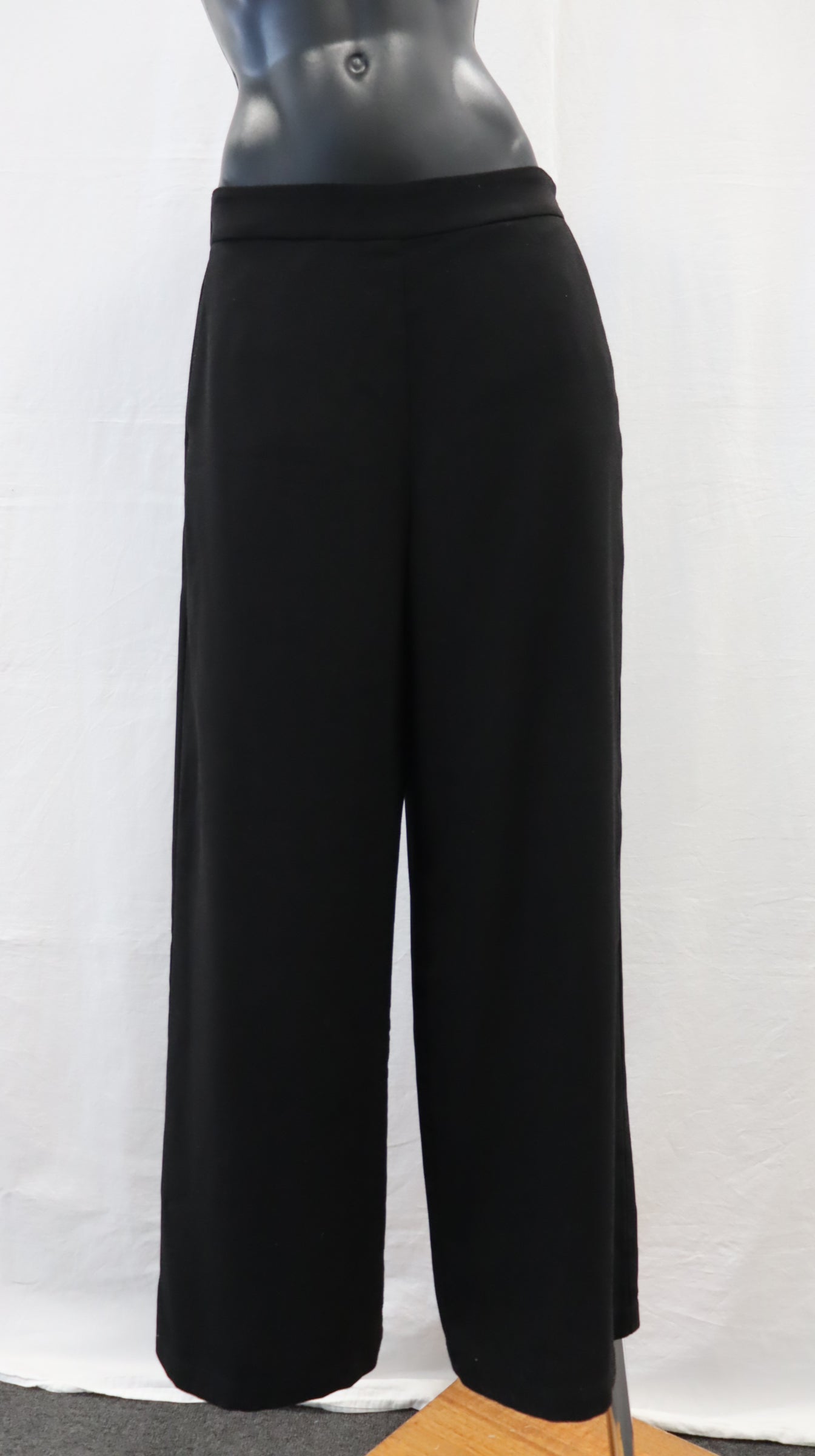 moochi Pants 10
