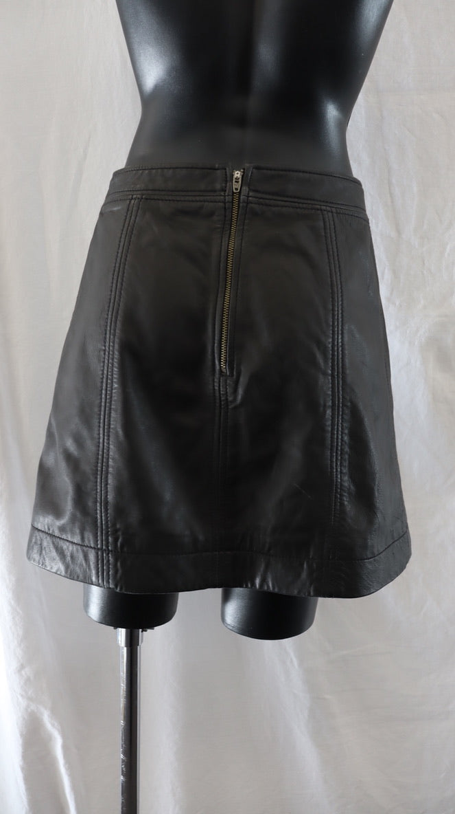 KOOKAI Mini Skirt xs