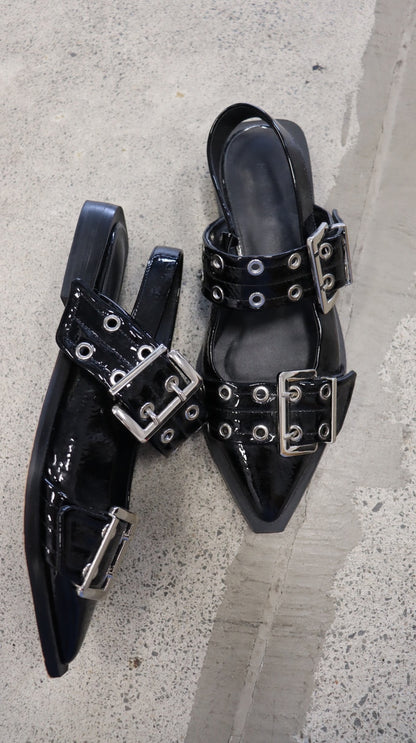 ALIAS MAE Flats 39