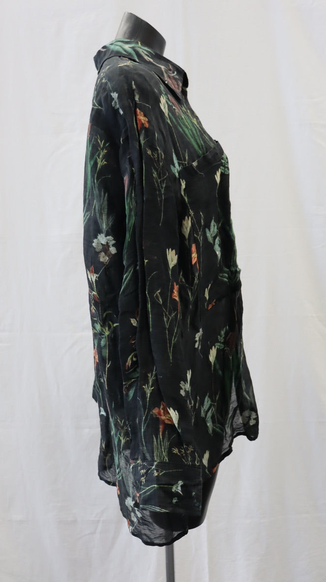 Zephyr Button Up XL
