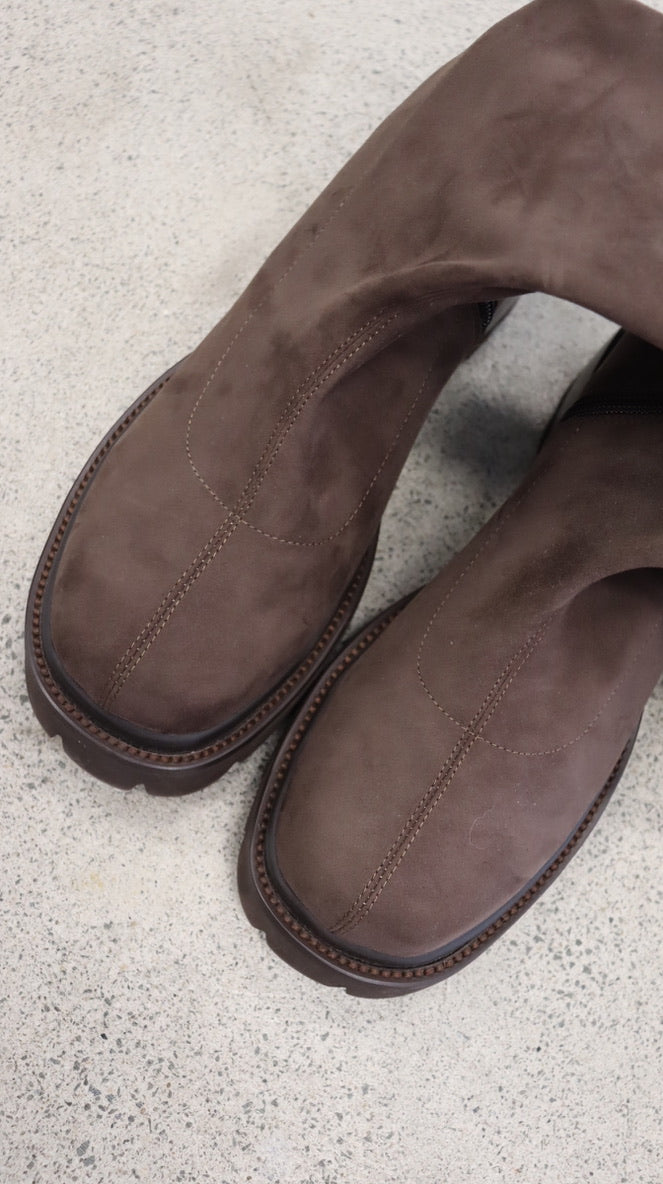 minx Boots 40