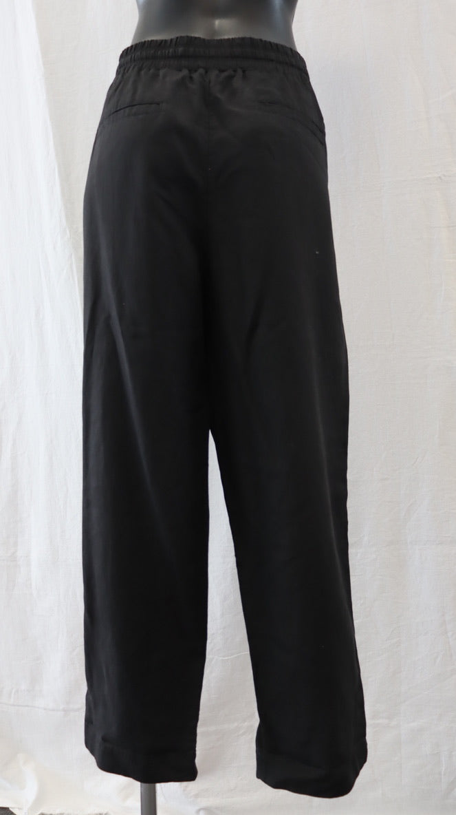 COUNTRY ROAD Pants 14