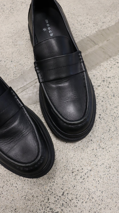 moochi Loafer 38
