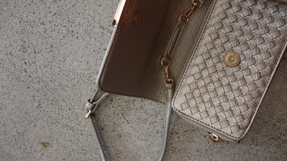 *NO TAG handbag N/A
