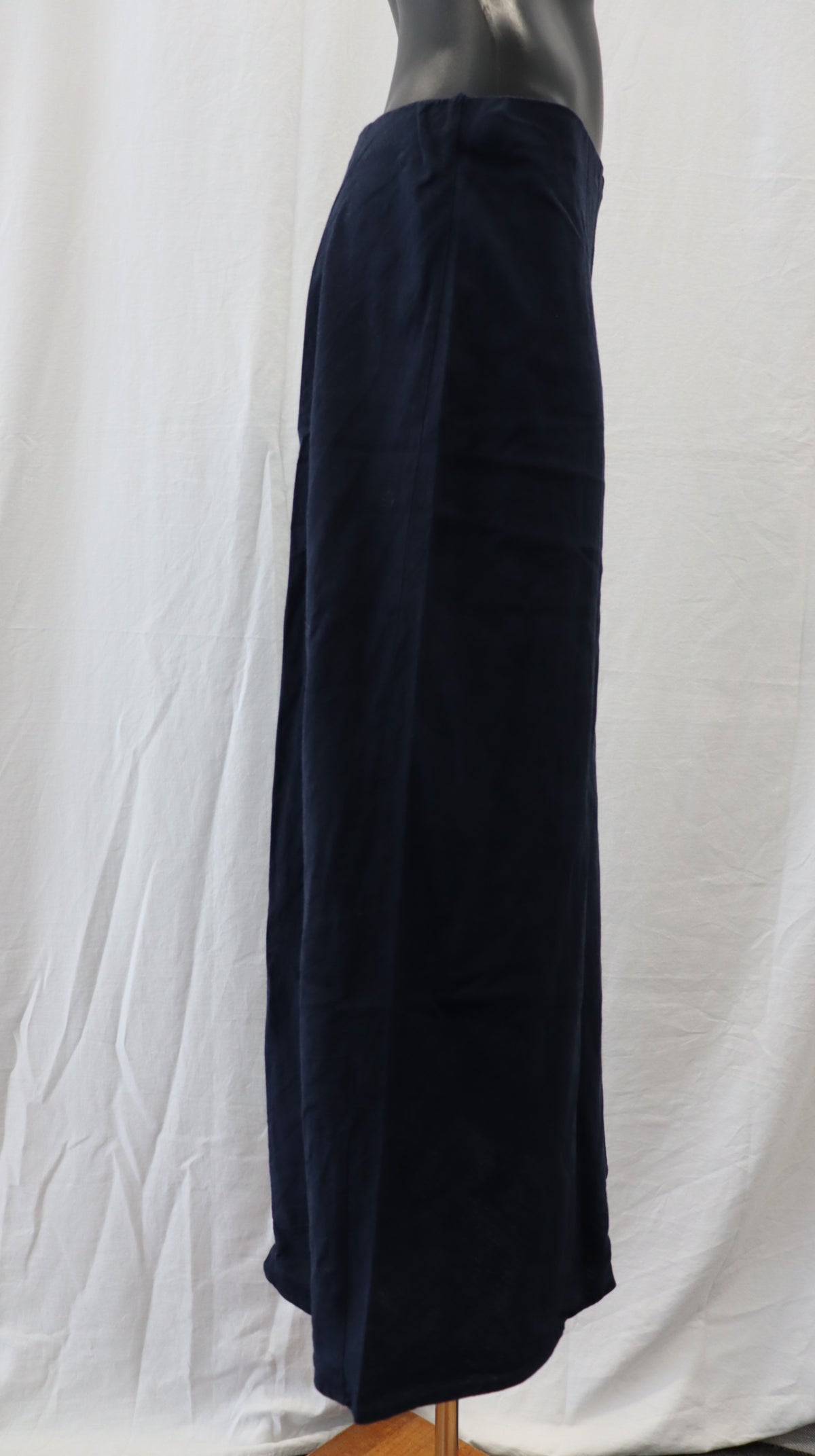 WHISTLE Maxi Skirt 12