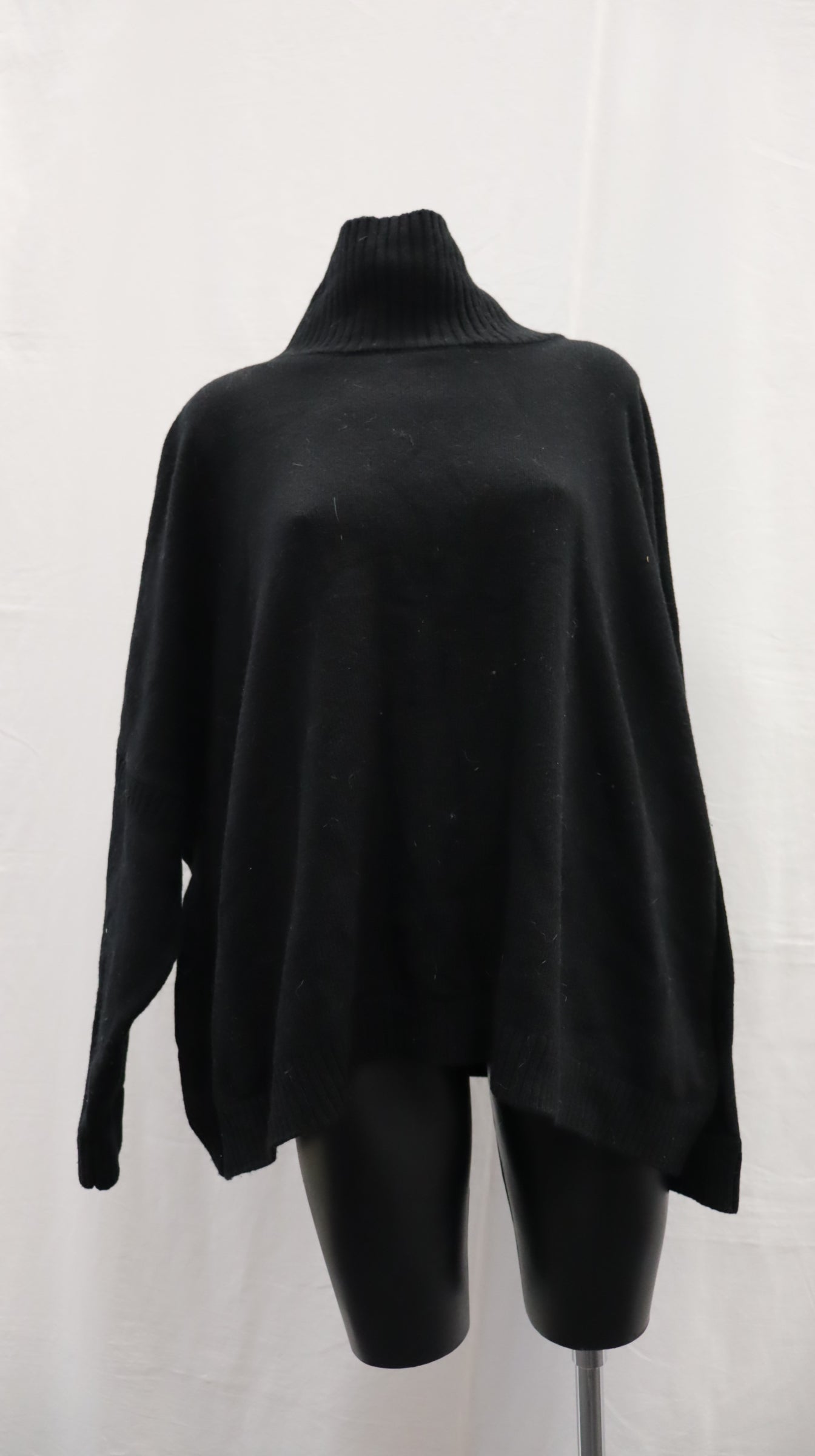 moochi Knit L