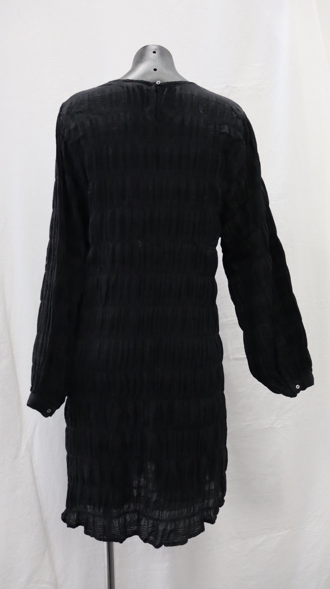 M A X Mini Dress 12