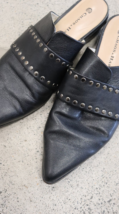 CHAOS & HARMONY Flats 41