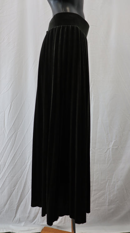 Sills Midi Skirt 14