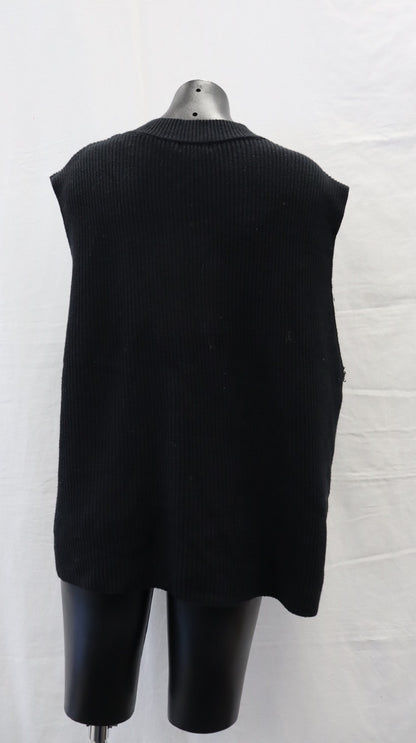 commoners Vest 10