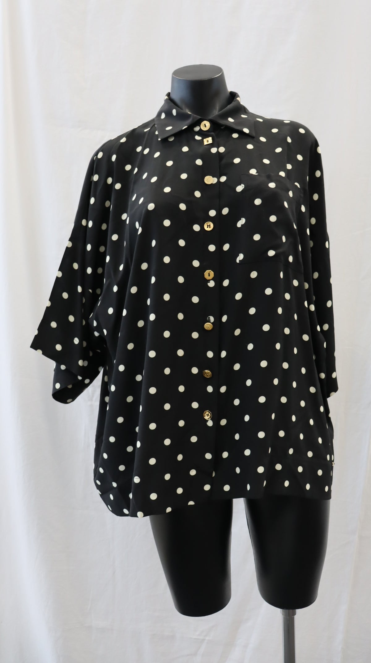Francoise Paris Button Up M