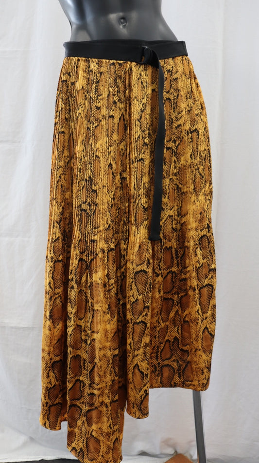 moochi Midi Skirt 12